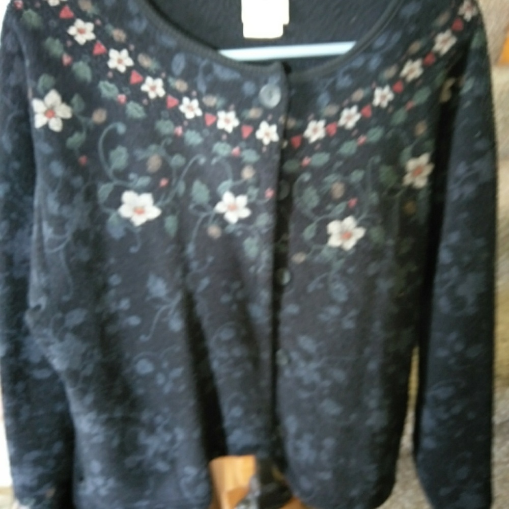 Sweatshirt/Jacket